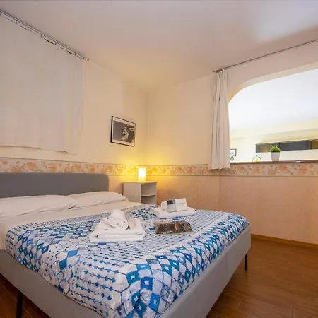 Casa Cecilia Massagno 公寓 *