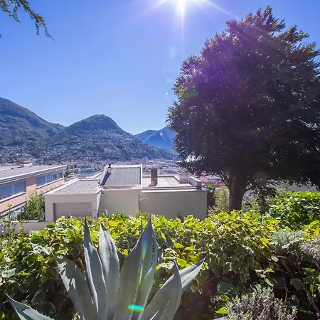 Casa Cecilia Massagno 盧加諾